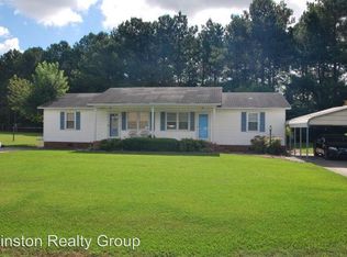 3145 Lakewood Dr, Kinston, NC 28504