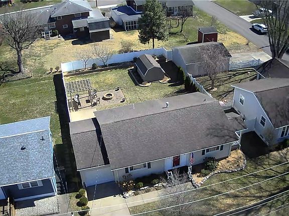 3rd image of 3306 Broad St