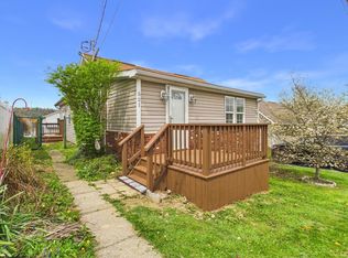 521 Kensington Ave, Star City, WV