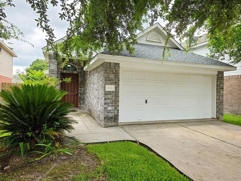 638 Aldenwick Ln