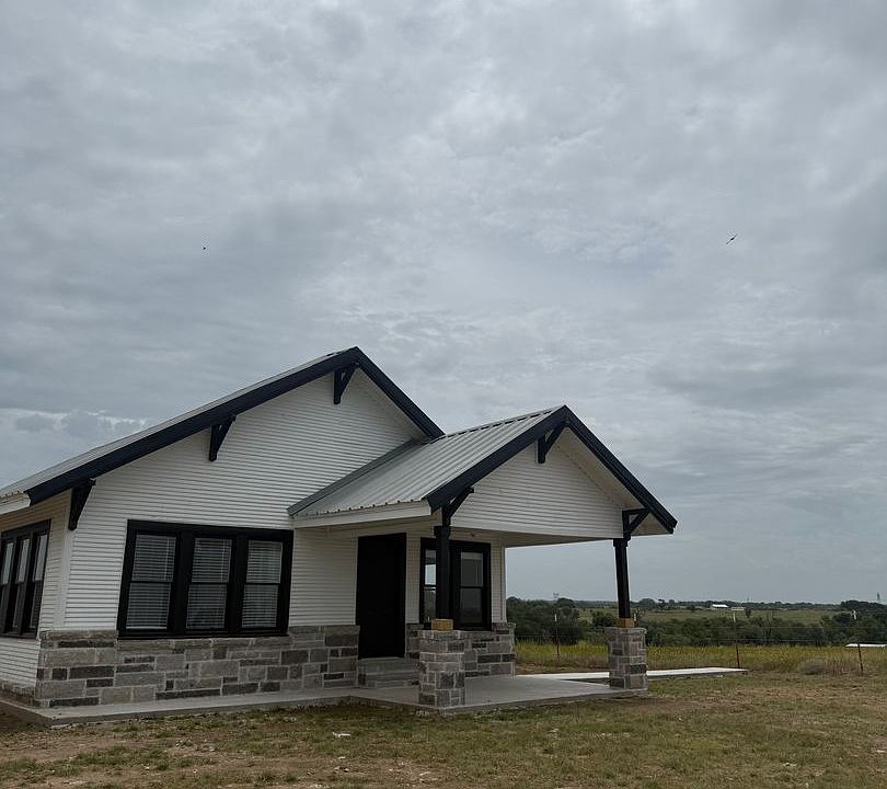 1st image of 3399 County Road 223