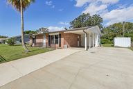 Hampton Dr-S2610-001.jpg