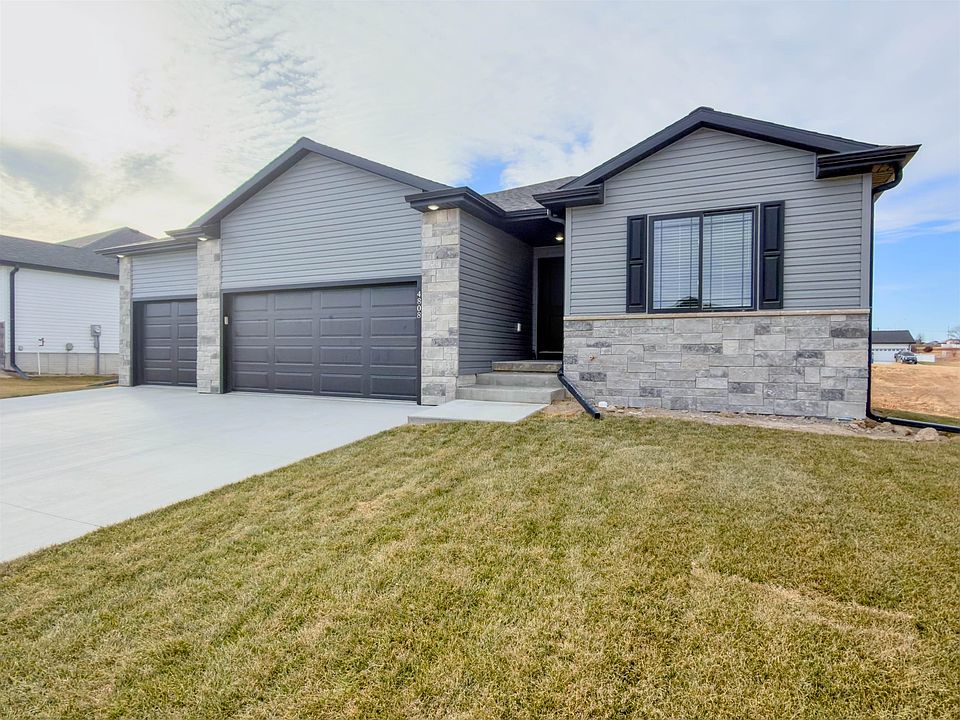 1st image of 4808 15th Avenue Pl