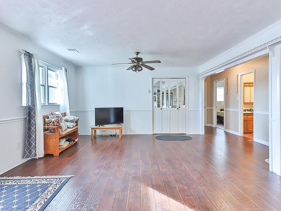 1770 Pitch Landing Rd, Conway, SC 29527 MLS 2300230 Zillow