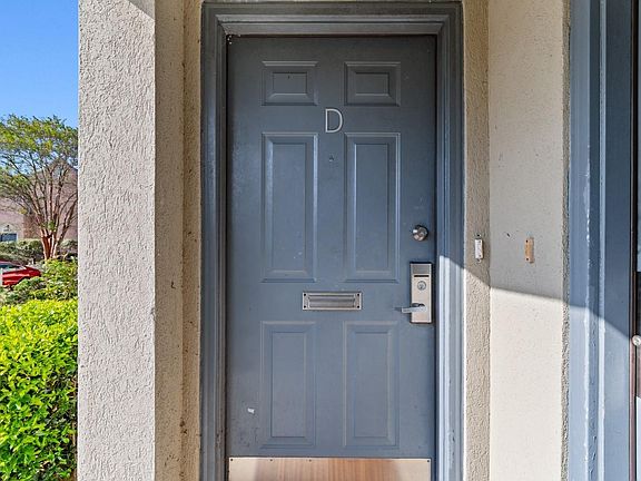2nd image of 4541 Girvan Dr. #27D