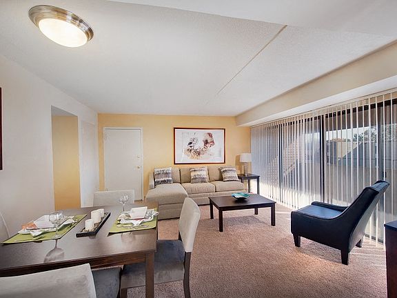 Courts at Walker Mill Living Room 2