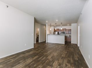 4201 21st St SE #306, Mandan, ND 58554