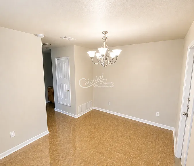 2704 Vernice Loop #A — Photo 6