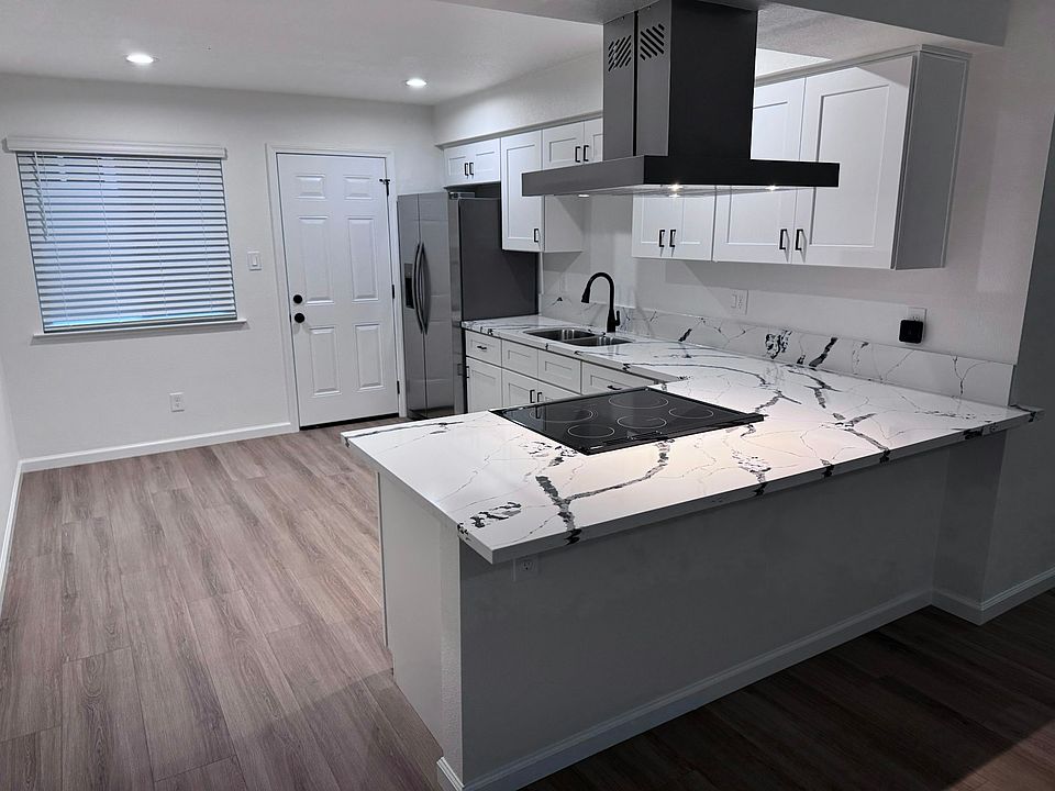 1st image of 2118 N Glenn Ave #2118