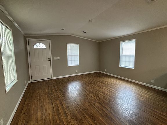 5th image of 17 Kimberly Ct #405