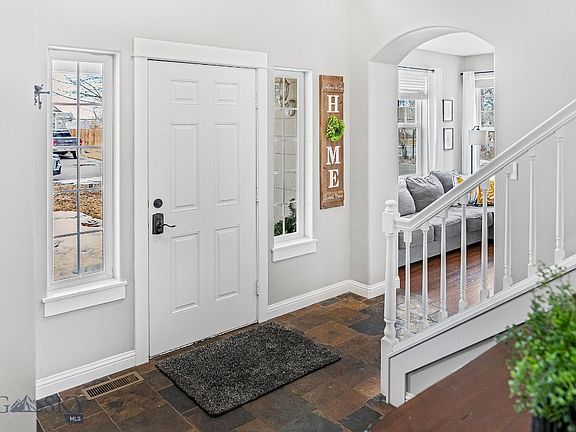2nd image of 38 E Tobiano Trl