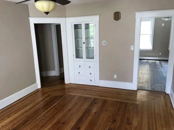 125 Shuttle Meadow Ave #3, New Britain, CT 06052