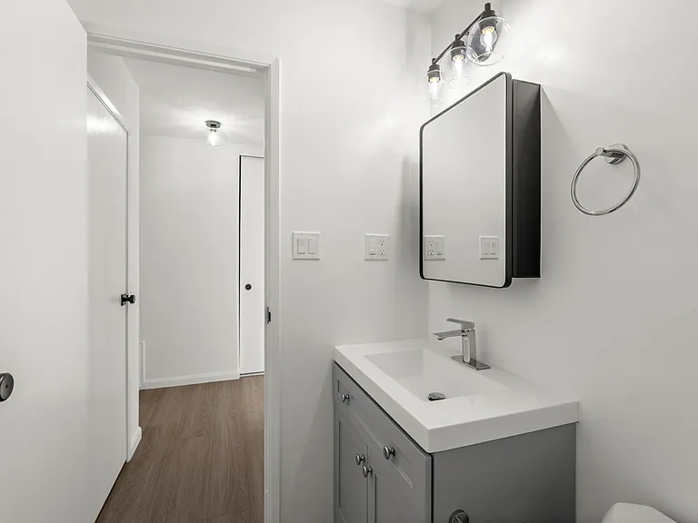 70 Crestline Dr #5 — Photo 9