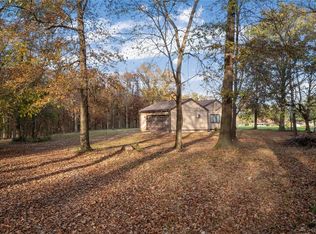 704 S Red Bud Ln, Okawville, IL 62271