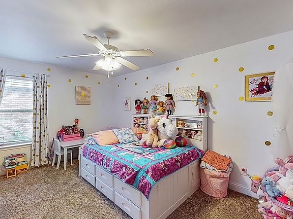 3rd image of 9902 Aloe Ct