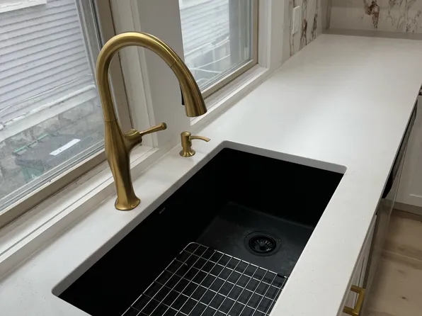 121 Loring Ave #1, Buffalo, NY 14208