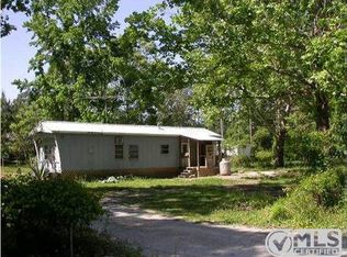 717 Wellborn St, Carrabelle, FL 32322