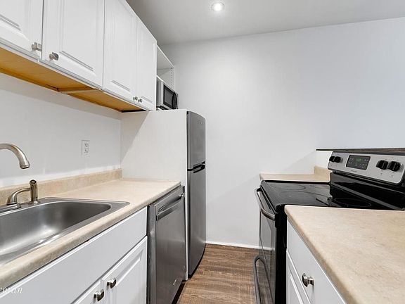 5th image of 619 W 140th St APT 3H
