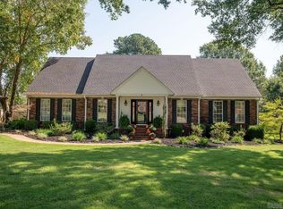 4 Country Club Cir, Searcy, AR 72143