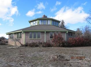 21045 Young Ave, Bend, OR 97703