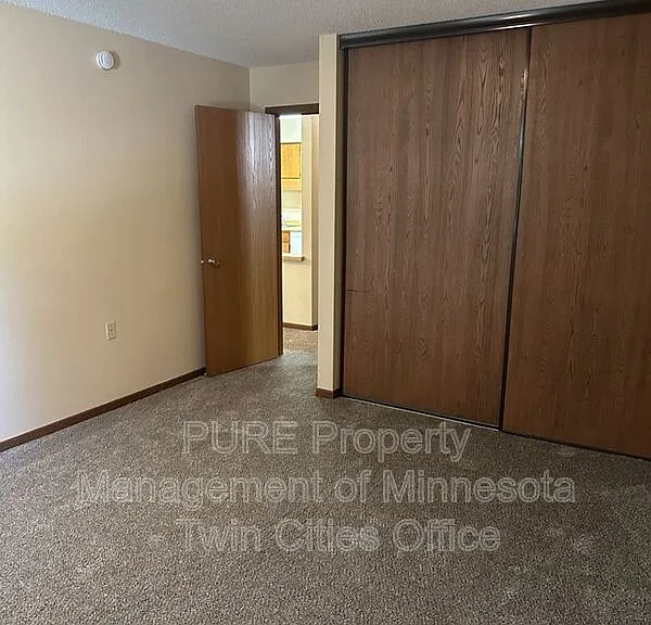 221 Grand Ave W #204 — Photo 12