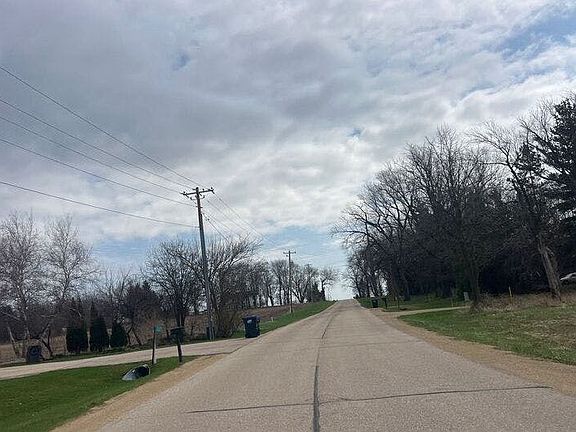 4th image of 456 Craig Rd
