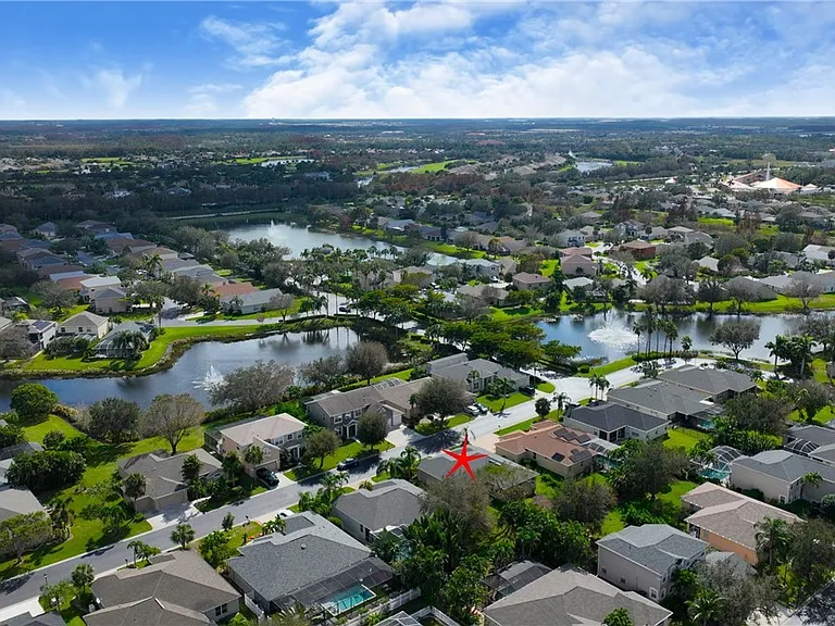 12790 Meadow Hawk Dr — Photo 36
