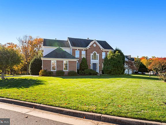 4th image of 8387 Crosslake Dr