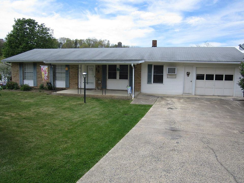 1st image of 127 Sioux Ln