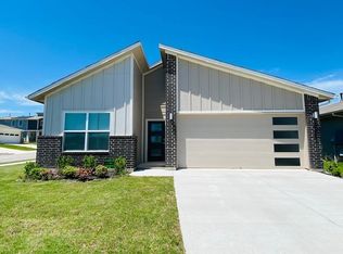 10500 Deaton Ln, Austin, TX 78754