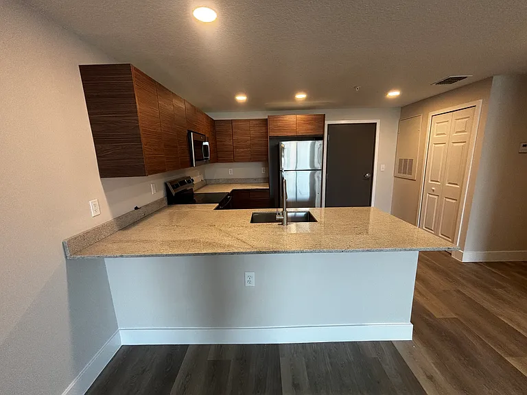 4424 S Texas Ave #108 — Photo 8