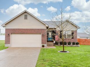140 Gentry Crossings Ct, Mt Washington, KY 40047