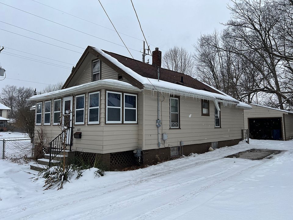1st image of 609 Walker St