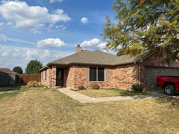 2nd image of 1528 Santos Dr
