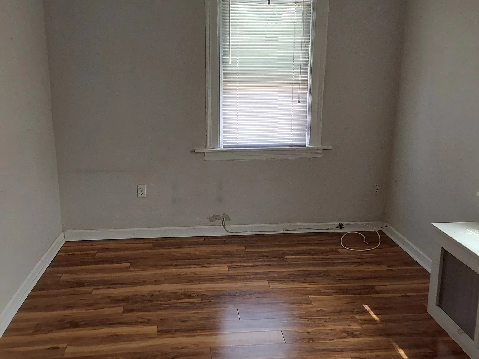212 Delmore Ave — Photo 4