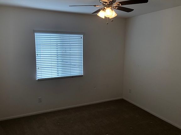 3rd image of 37353 Paseo Violeta