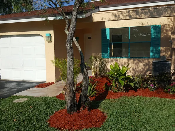 6702 N Pine Island Rd, Tamarac, FL 33321