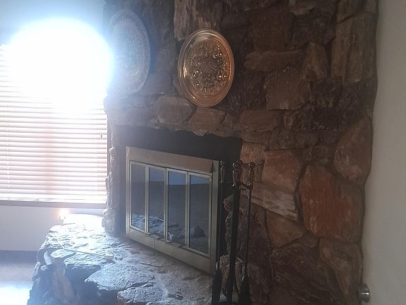 5th image of 9815 Mesquite Ave
