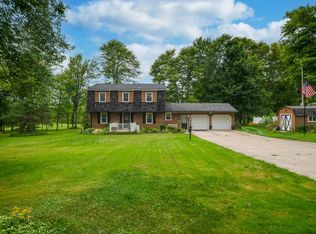 3532 Reichert Rd, Erie, PA 16509