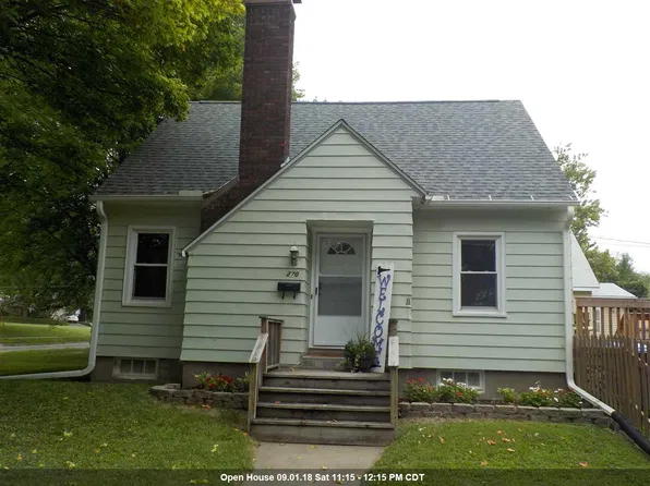 270 17th Pl, Clinton, IA 52732