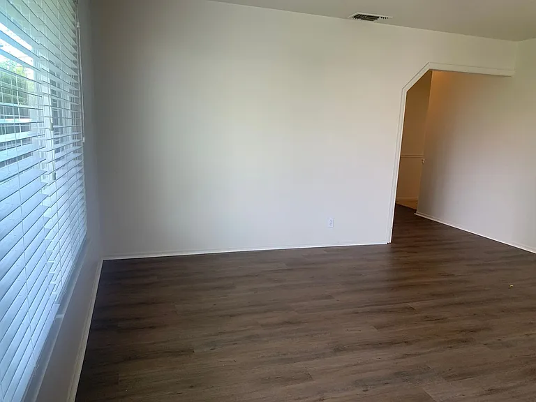 10528 Dolecetto Dr — Photo 17