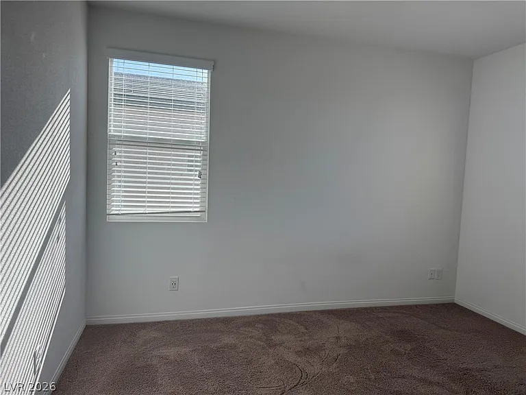 208 Vanhoy Ave — Photo 7