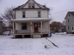 516 N Oak Ave, Owatonna, MN 55060