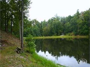 929 Jake Pharris Rd, Morgantown, KY 42261