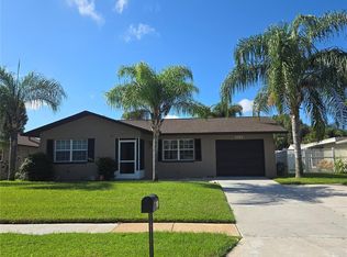 2412 Forecastle Dr, Palm Harbor, FL 34685