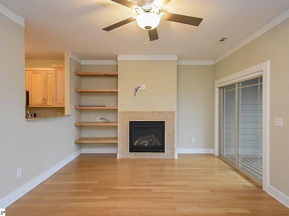 4th image of 350 Mohawk Dr #7