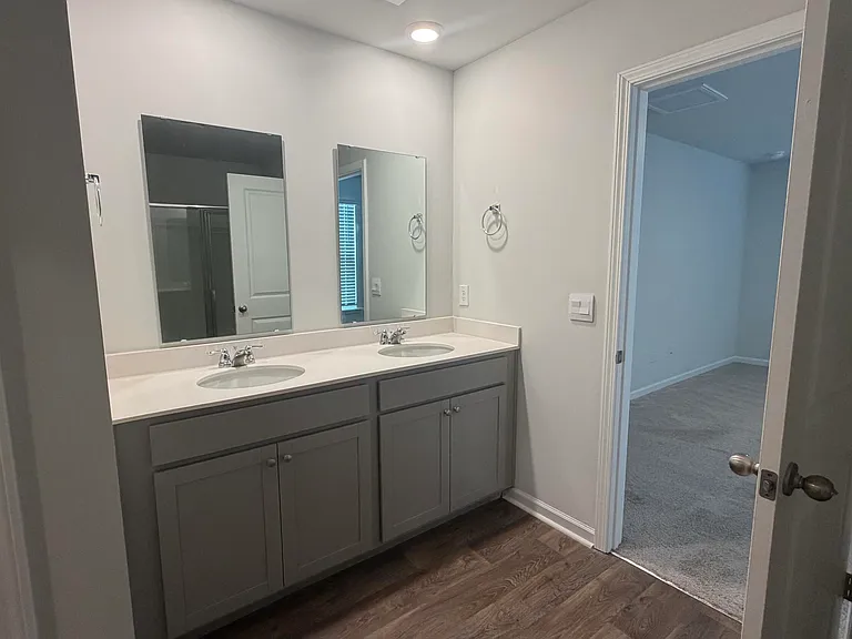 742 Ladywood Dr — Photo 15