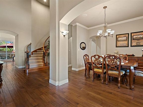 3rd image of 3713 Portofino Ct