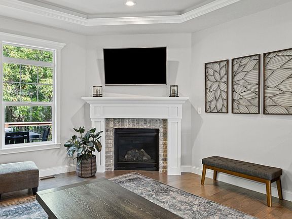 5th image of 454 Gainsboro Dr