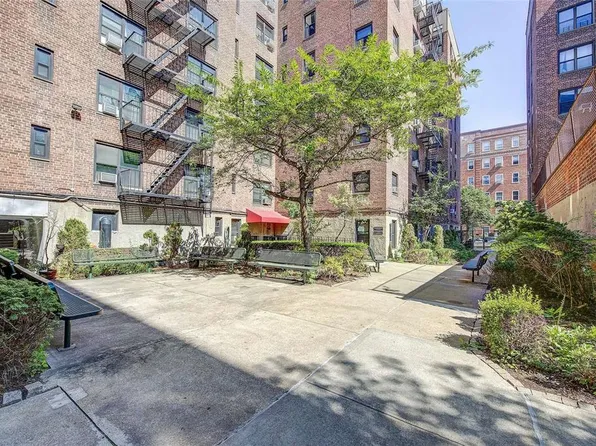 63-84 Saunders Street image 17 of 18